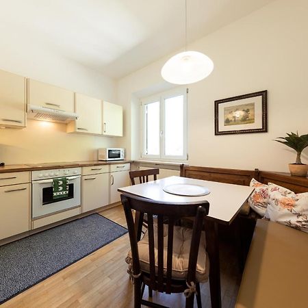 Haus Dorfblick Apartman Caldaro Kültér fotó