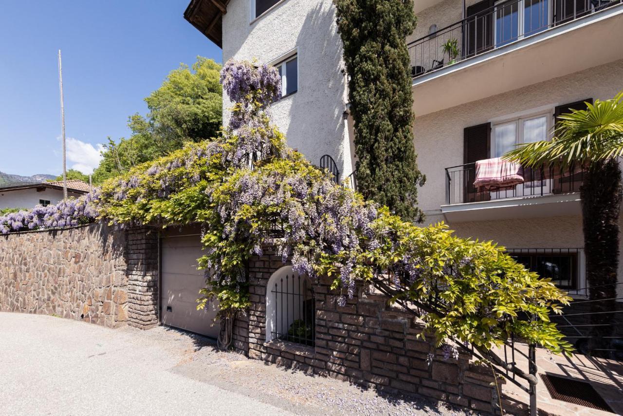 Haus Dorfblick Apartman Caldaro Kültér fotó