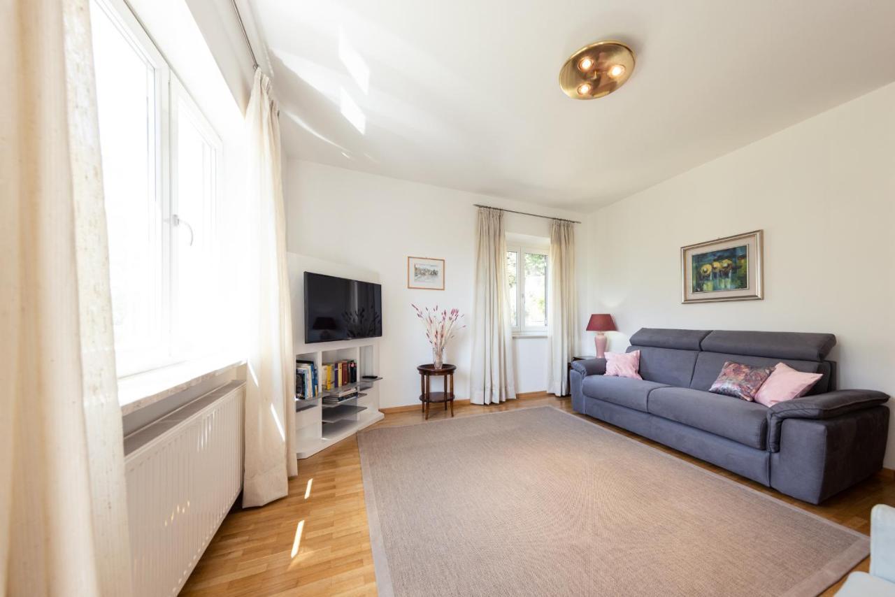 Haus Dorfblick Apartman Caldaro Kültér fotó