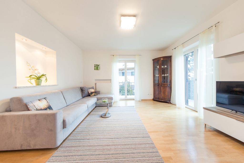 Haus Dorfblick Apartman Caldaro Kültér fotó