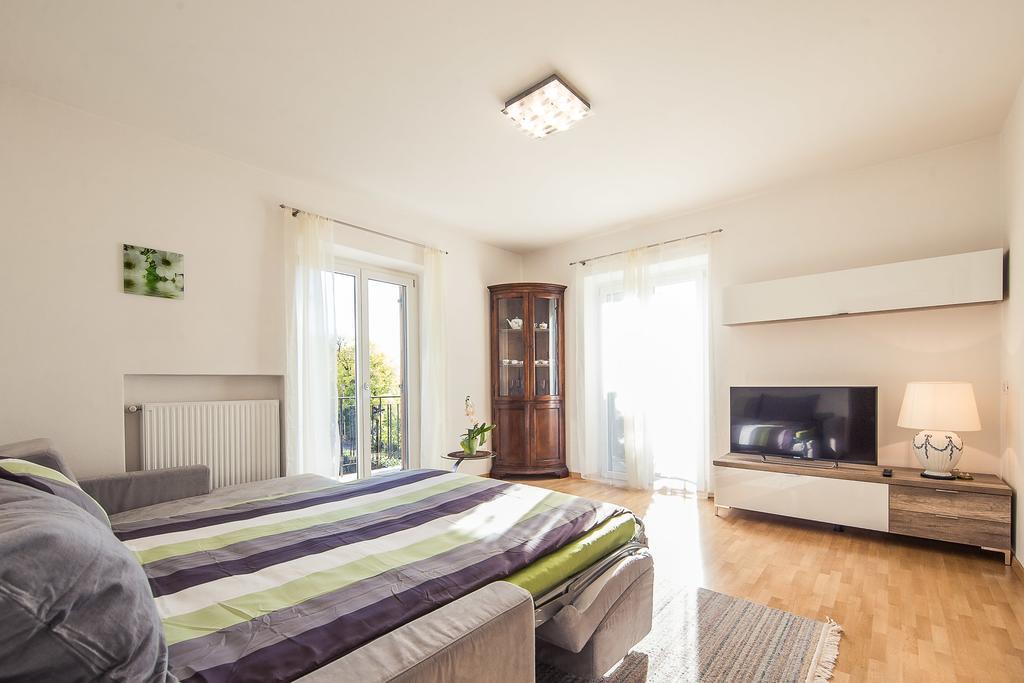 Haus Dorfblick Apartman Caldaro Kültér fotó