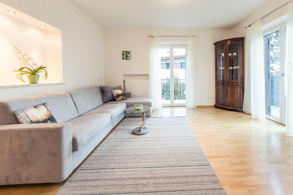 Haus Dorfblick Apartman Caldaro Kültér fotó